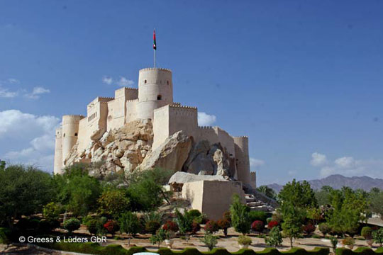 22_296_Oman_b